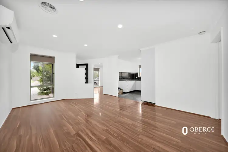 Fifth view of Homely house listing, 8 Karen Close, Narre Warren South VIC 3805