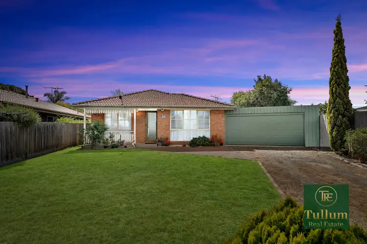 5 Andover Court, Hampton Park VIC 3976