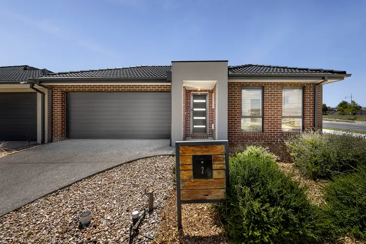 2 Rosehill Way, Diggers Rest VIC 3427