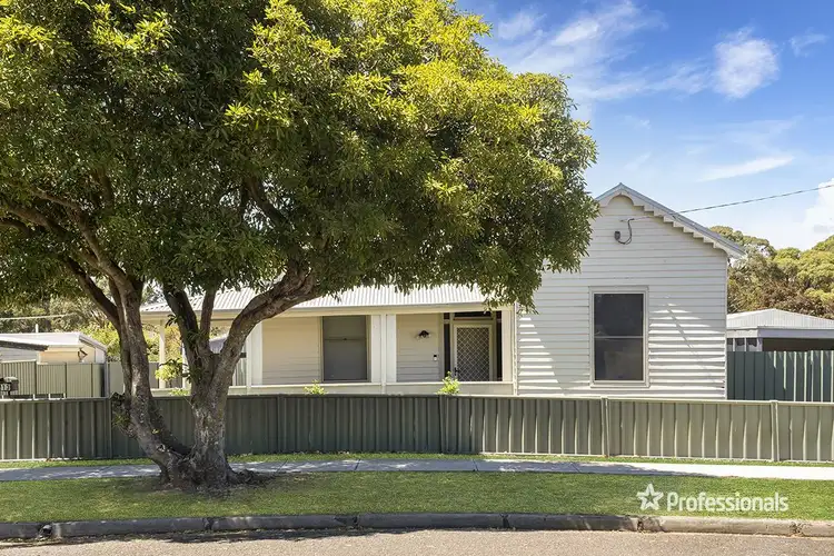 13 Bree Road, Hamilton VIC 3300