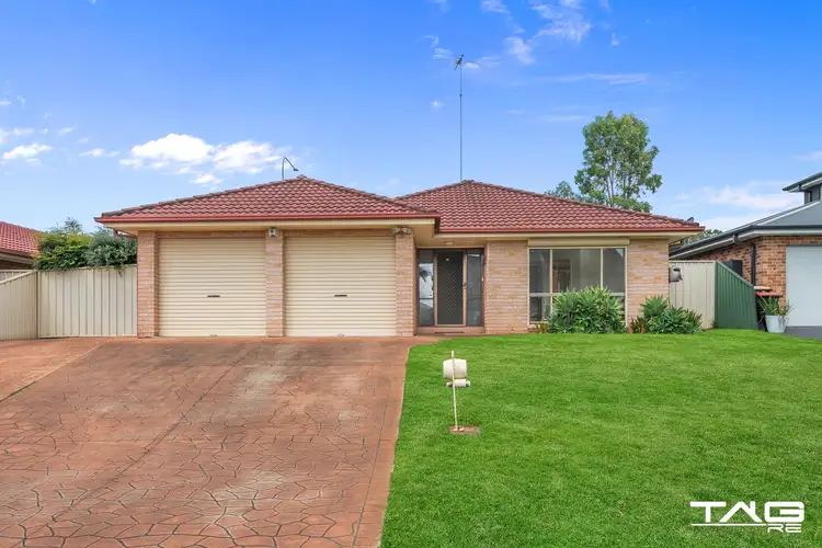 15 Falcon Crescent, Claremont Meadows NSW 2747