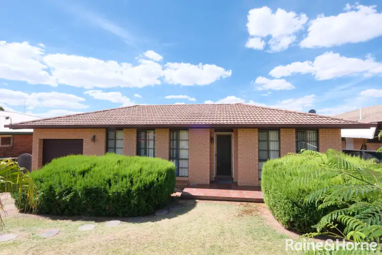 5 Jacaranda Crescent
