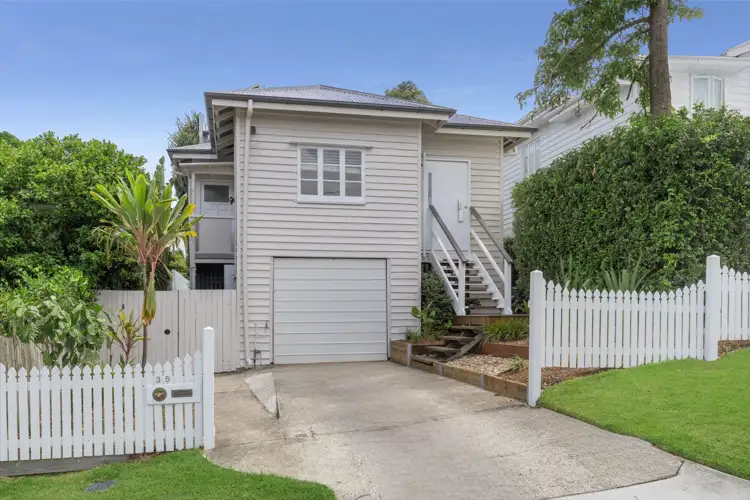 35 Boronia Avenue