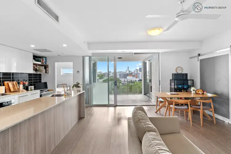 27/13 Railway Terrace, Milton QLD 4064