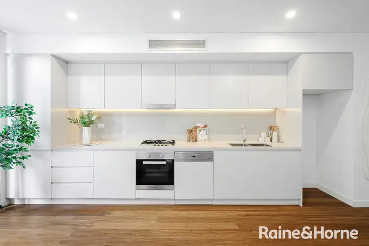 Fifth view of Homely apartment listing, 4/15A Porter Street, Ryde NSW 2112