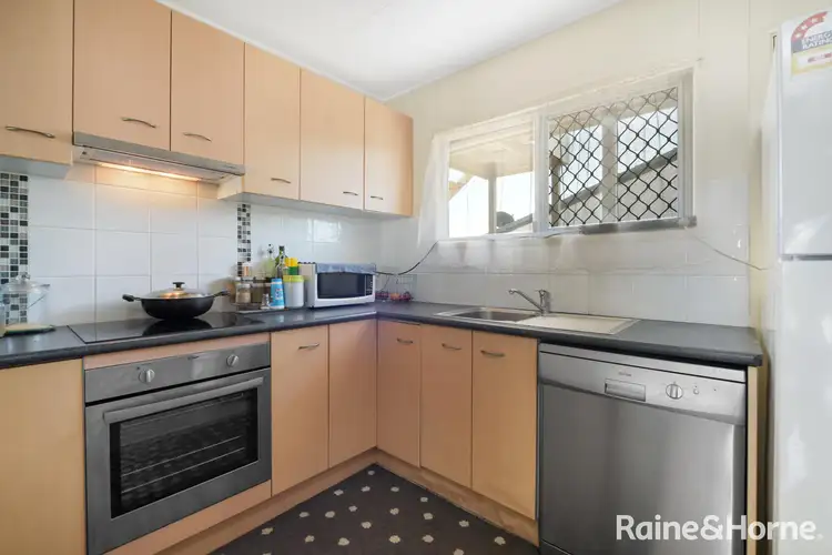 Fourth view of Homely block of units listing, 2 Walters Avenue, West Gladstone QLD 4680