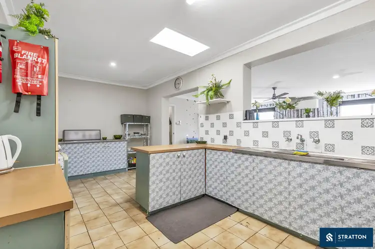 Sixth view of Homely house listing, 25 Lindy Way, Camillo WA 6111