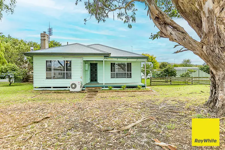 15 Woorarra Rd, Welshpool VIC 3966