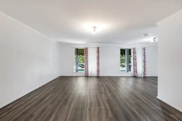 Second view of Homely house listing, 31 Edinburgh Circuit, West Wodonga VIC 3690