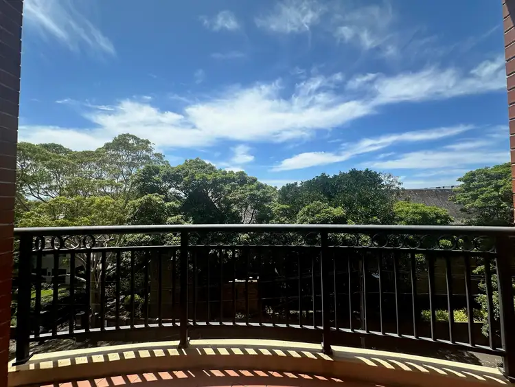 404/23-33 Missenden Road, Camperdown NSW 2050