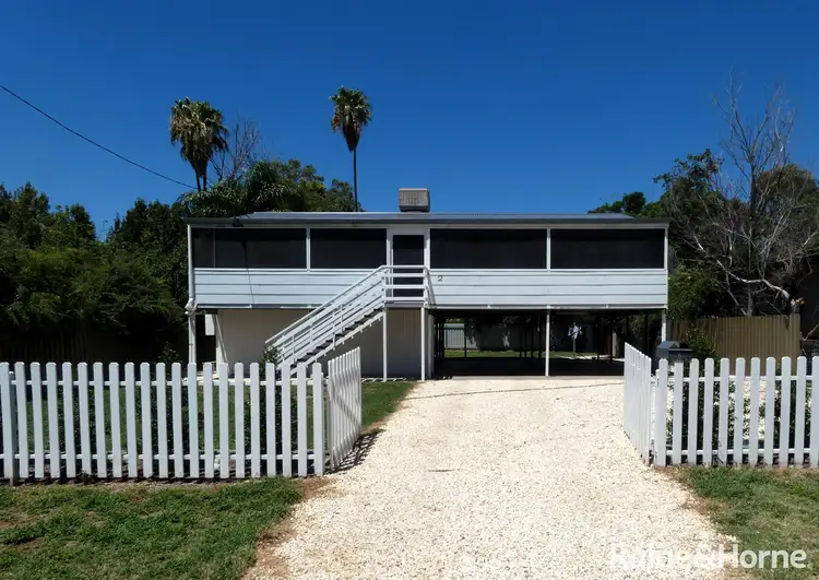 2 Drummond Street, Moree NSW 2400