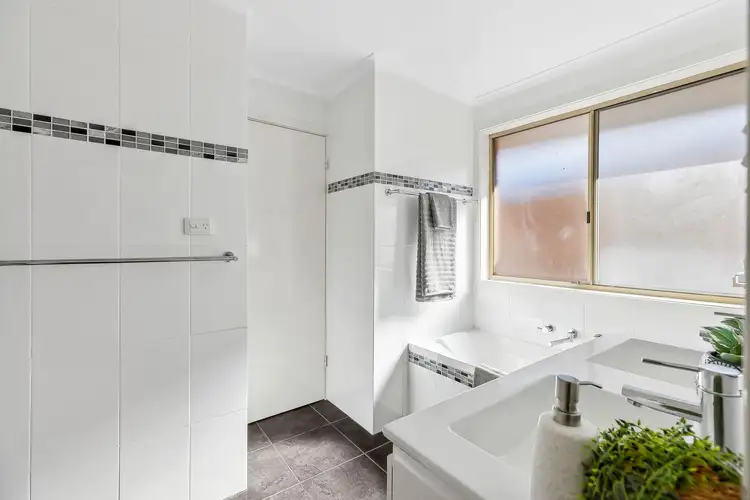 Sixth view of Homely house listing, 61 Shakespeare Drive, Delahey VIC 3037