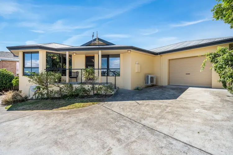 2/3 Venice Street, Howrah TAS 7018
