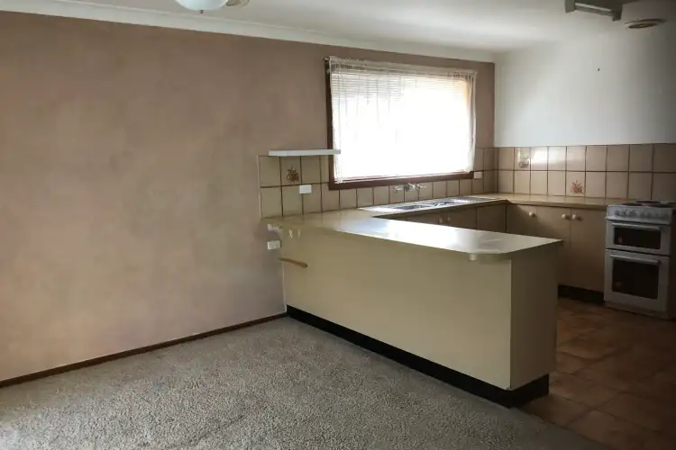 Second view of Homely house listing, 4 Lynch Court, Wodonga VIC 3690