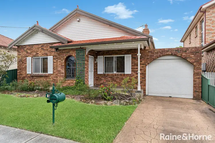 17 Wheeler Street, Carlton NSW 2218
