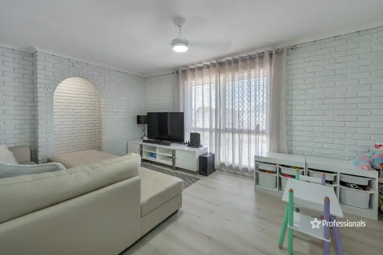 Sixth view of Homely house listing, 10 Clematis Crescent, Utakarra WA 6530
