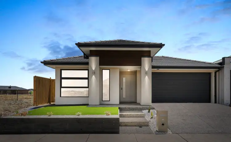 6 Walbrook Drive