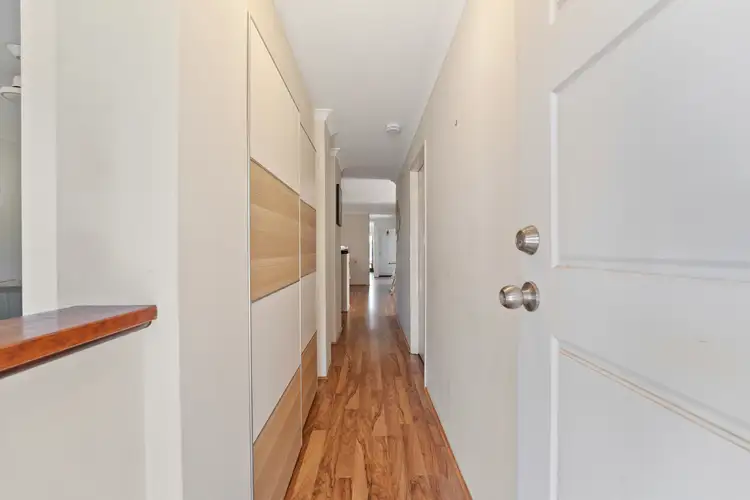 Fourth view of Homely house listing, 6 Madge Way, Leda WA 6170
