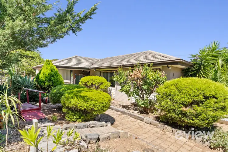 4 Pelican Place, Werribee VIC 3030