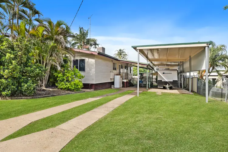 59 Nott Street, Moura QLD 4718