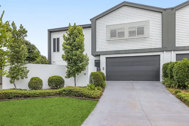 14 Coral Sea Drive