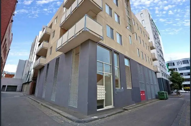 13/18 Barkly Place, Carlton VIC 3053