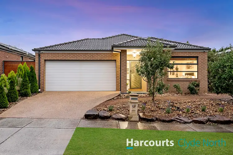 4 Scenic Avenue