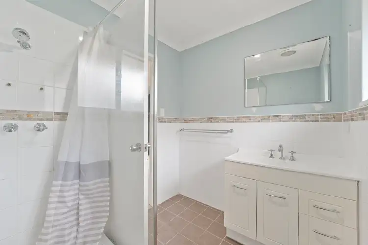 Fourth view of Homely house listing, 32 Clovelly Way, Warnbro WA 6169