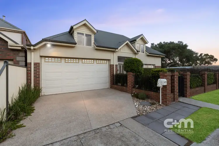 21 Lake Avenue, Pascoe Vale VIC 3044