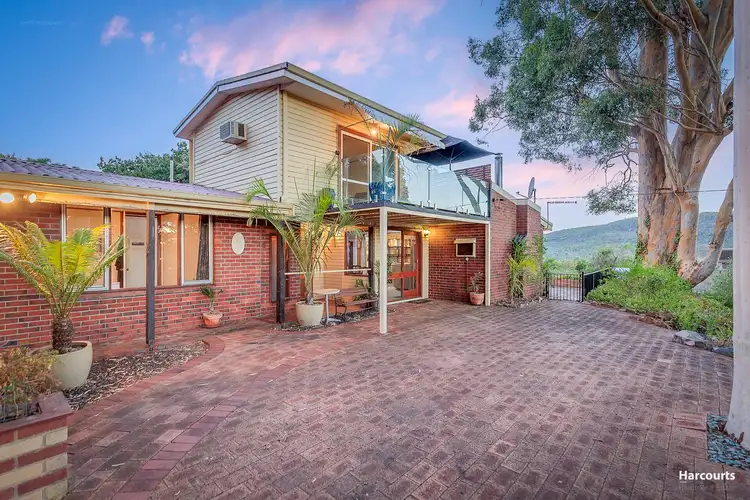 1 Gilcoe Place, Roleystone WA 6111