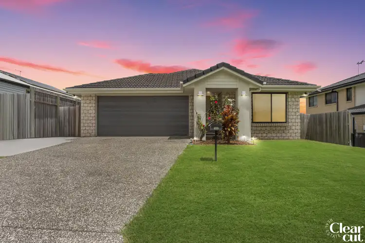 5 Ronald Court