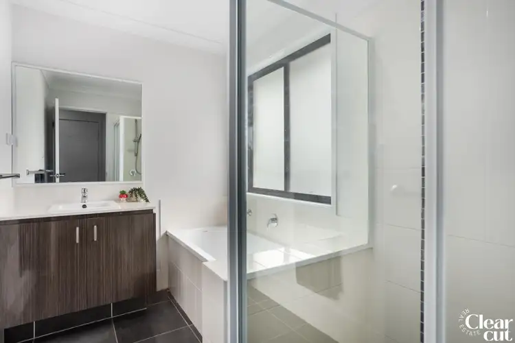 Sixth view of Homely house listing, 5 Ronald Court, Collingwood Park QLD 4301