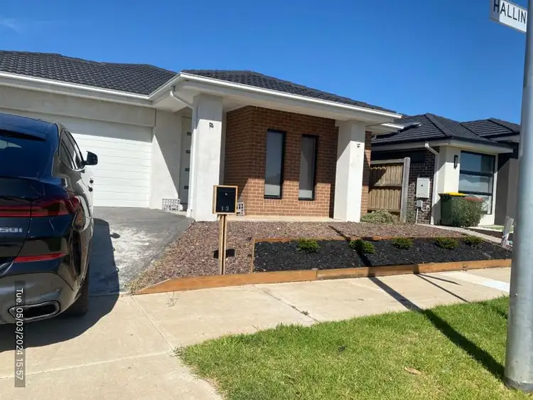 13 Hallinan Street
