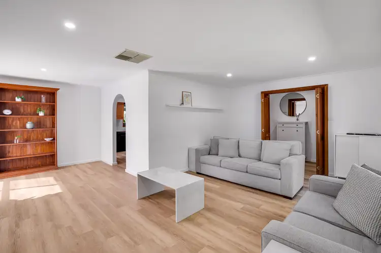 Fifth view of Homely house listing, 2 Triller Court, Wynn Vale SA 5127