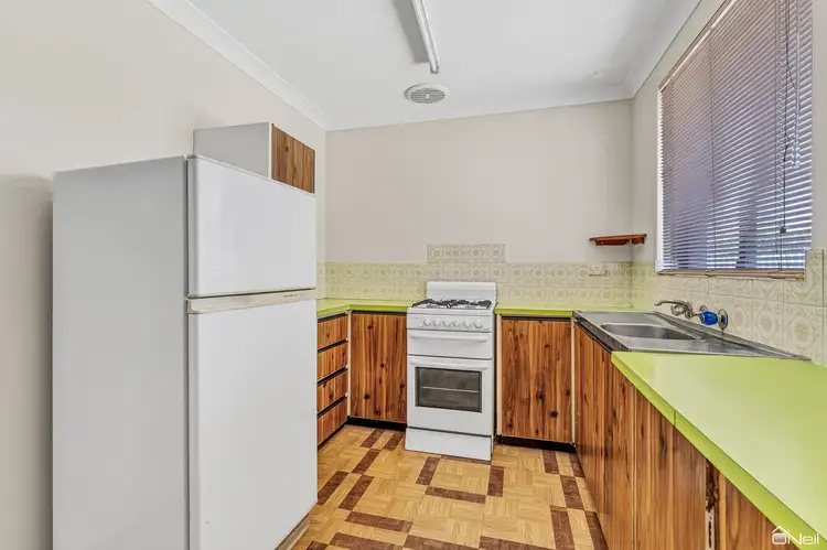 Fifth view of Homely house listing, 88 Grovelands Drive, Camillo WA 6111