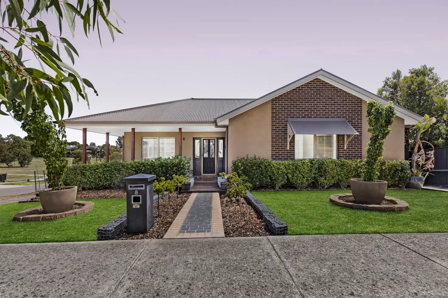 Main view of Homely house listing, 8 Rangeview Green, Doreen VIC 3754