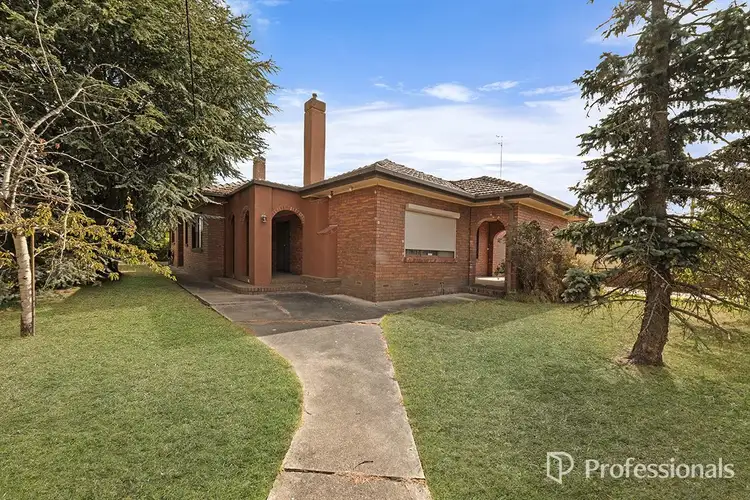 Second view of Homely house listing, 43 Alexandra Parade, Hamilton VIC 3300