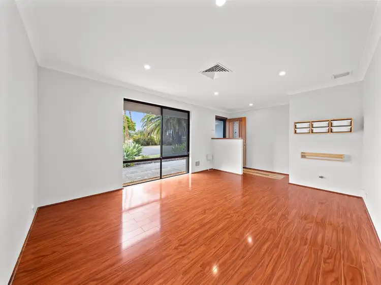 Fifth view of Homely house listing, 8 Mannion Way, Kardinya WA 6163