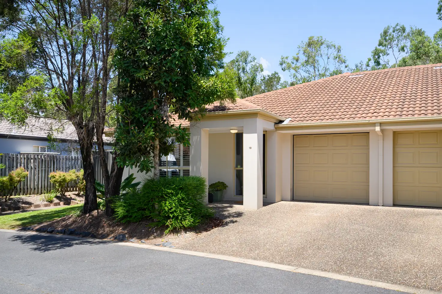Main view of Homely semi-detached listing, 18/107-111 Arundel Drive, Arundel QLD 4214