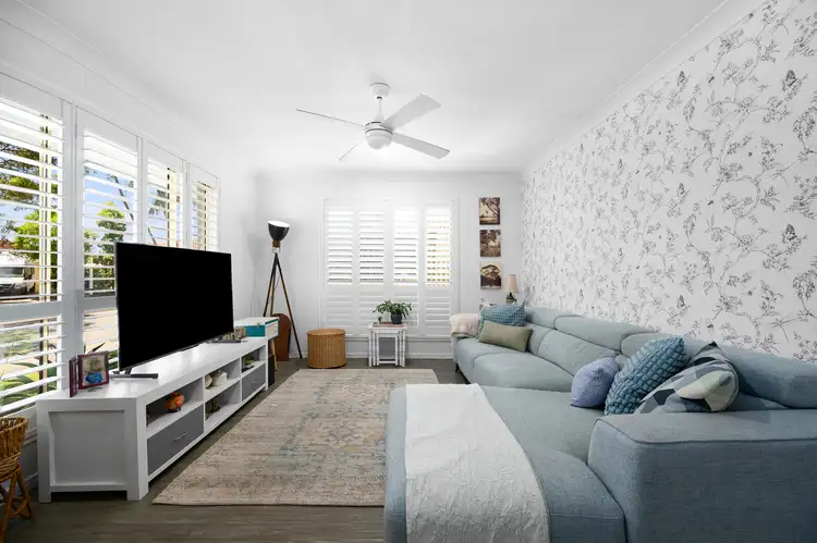 Fifth view of Homely semi-detached listing, 18/107-111 Arundel Drive, Arundel QLD 4214