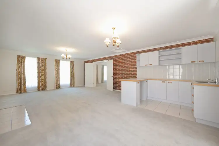 Fifth view of Homely house listing, 40 Walton Street, Isaacs ACT 2607