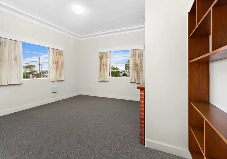 Main view of Homely unit listing, 4/11 South Kiama Drive, Kiama Heights NSW 2533