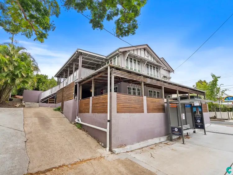 74 Hardgrave Road