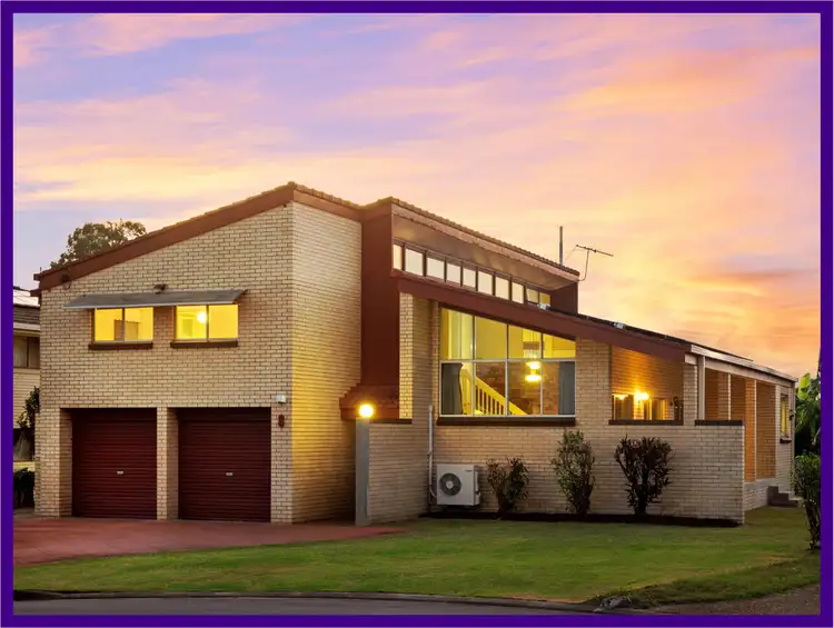 8 Tallis Street, Macgregor QLD 4109