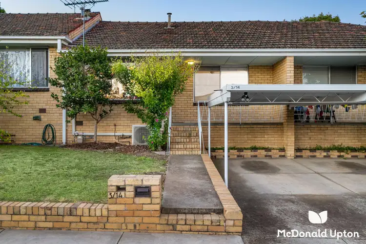 3/14 McCarron Parade, Essendon VIC 3040