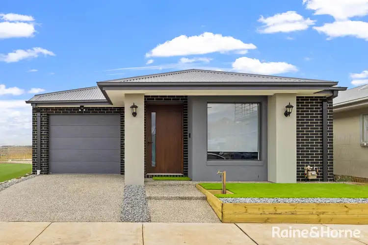 3 Turning Loop, Fraser Rise VIC 3336