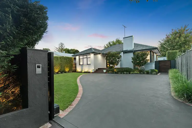 58 Baileyana Street