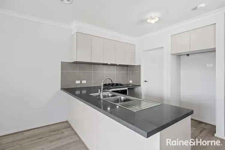 Sixth view of Homely house listing, 5 Amazing Boulevard, Fraser Rise VIC 3336