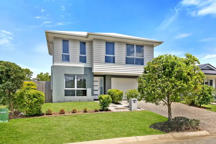 5 Sunrise Street, Newport QLD 4020