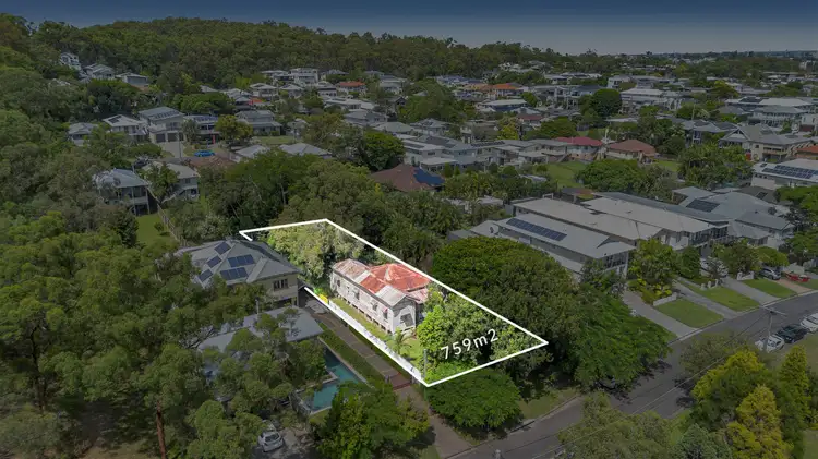 37 Paris Avenue, Morningside QLD 4170